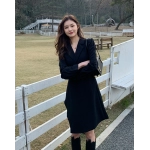 Suit dress temperament advanced design sense minority early spring 2023 new black Korean version light mature style women's fashion trend