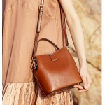 Autumn and winter new wax cow leather women's bag portable bucket bag versatile shoulder messenger bag